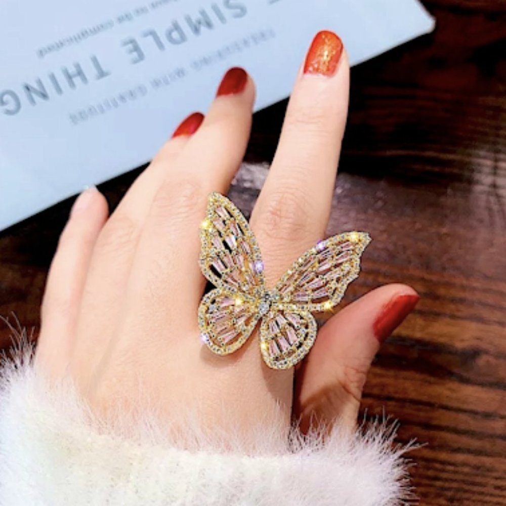 GOLD RHINESTONE BUTTERFLY RING
